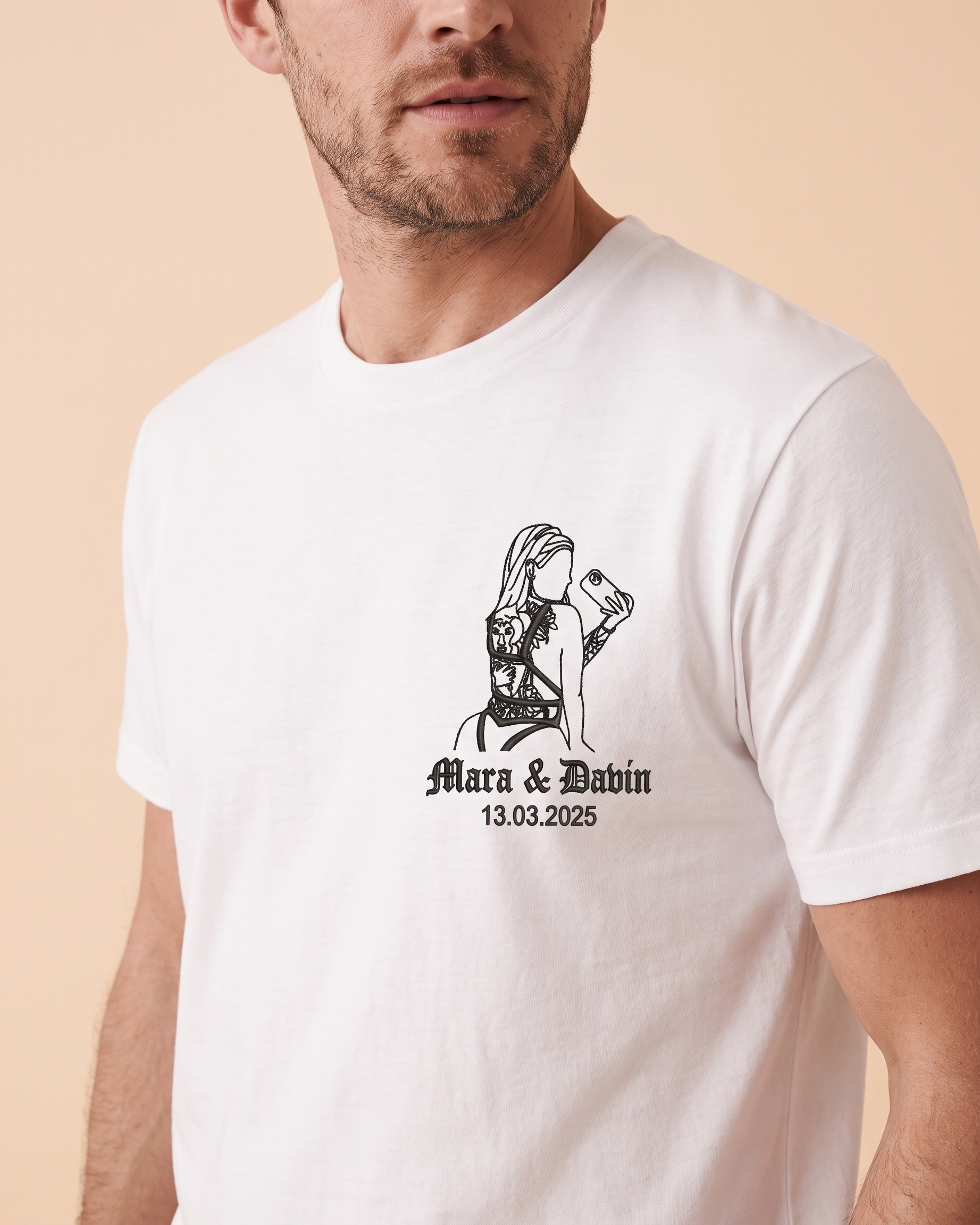 T-shirt couple personnalisé — portrait & prénoms