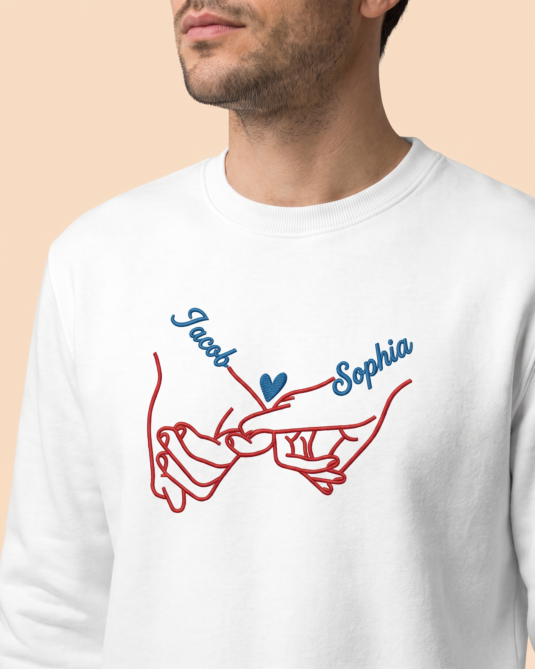 T-shirt couple personnalisé — mains liées & prénoms