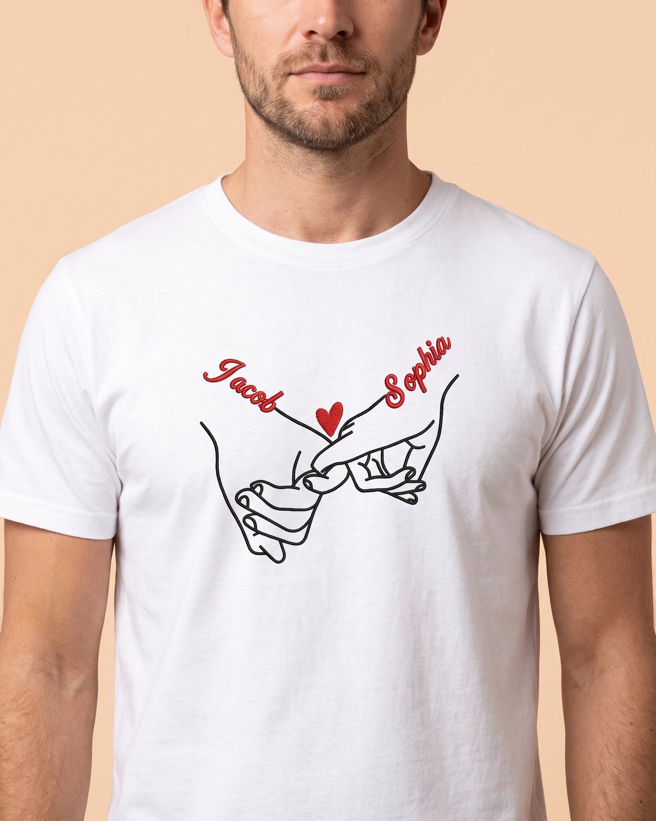 T-shirt couple personnalisé — mains liées & prénoms — vue 1