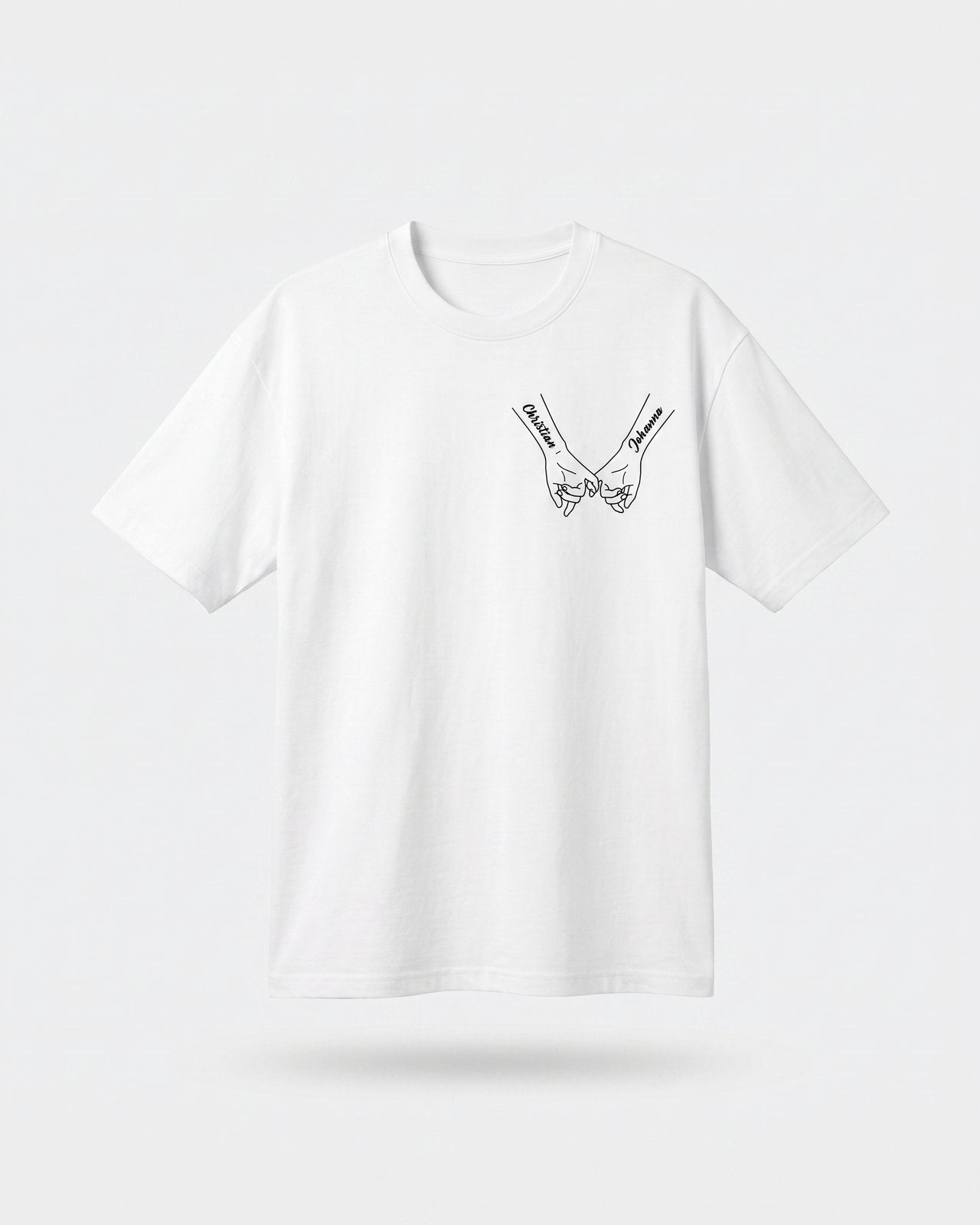 T-shirts couple assortis — mains & prénoms personnalisés — vue 2