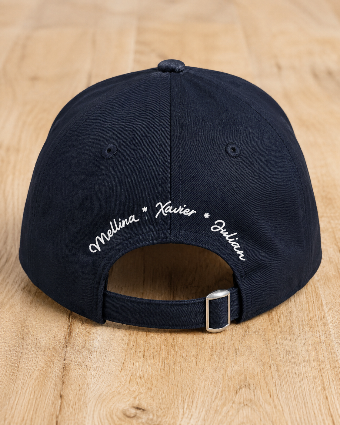 Casquette Papa brodée personnalisée – prénoms & année – brodée en France