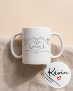 1 Mug Couple - Mains en Cœur - Tasse en Céramique - Idée Cadeau Saint-Valentin Prénom Personnalisable - Amoureux Cœurs Amour · Mug #-1