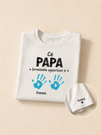 T-shirt « Ce papa formidable appartient à… » personnalisé prénoms – imprimé en France — vue 1 (version précédente)
