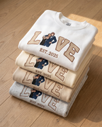 Sweat-shirt personnalisé avec portrait brodé photo AMOUR et #1 · T-shirt #1
