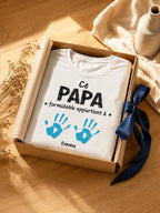 T-shirt « Ce papa formidable appartient à… » personnalisé prénoms – imprimé en France — vue 2 (version précédente)
