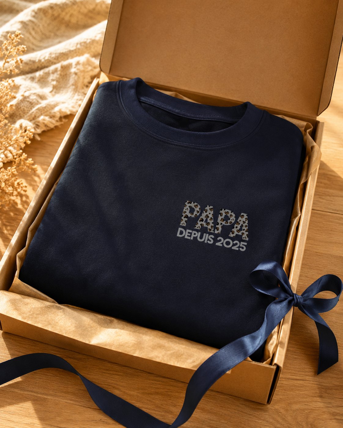 Sweat Papa léopard date personnalisé brodé France — vue 1 (version précédente)